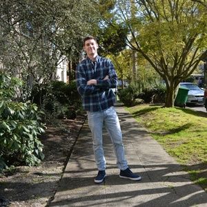 Meet your Posher, Connor